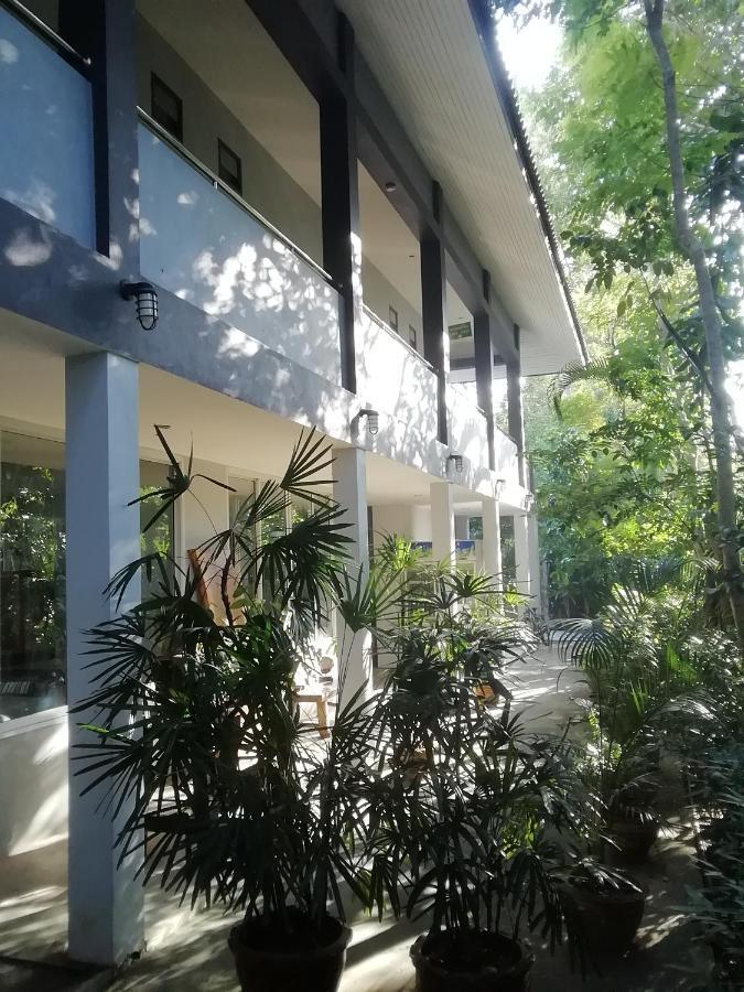 The Theatre Villa Bang Saphan Εξωτερικό φωτογραφία