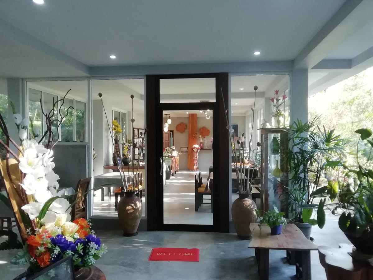 The Theatre Villa Bang Saphan Εξωτερικό φωτογραφία